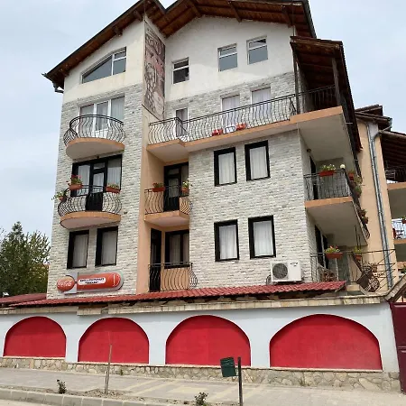 Hotel Chinara Ognyanovo (Blagoevgrad)