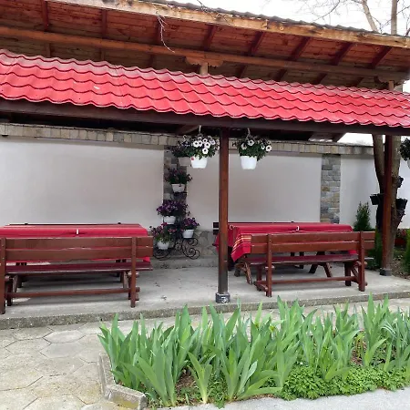מלון Chinara אוגניאנובו